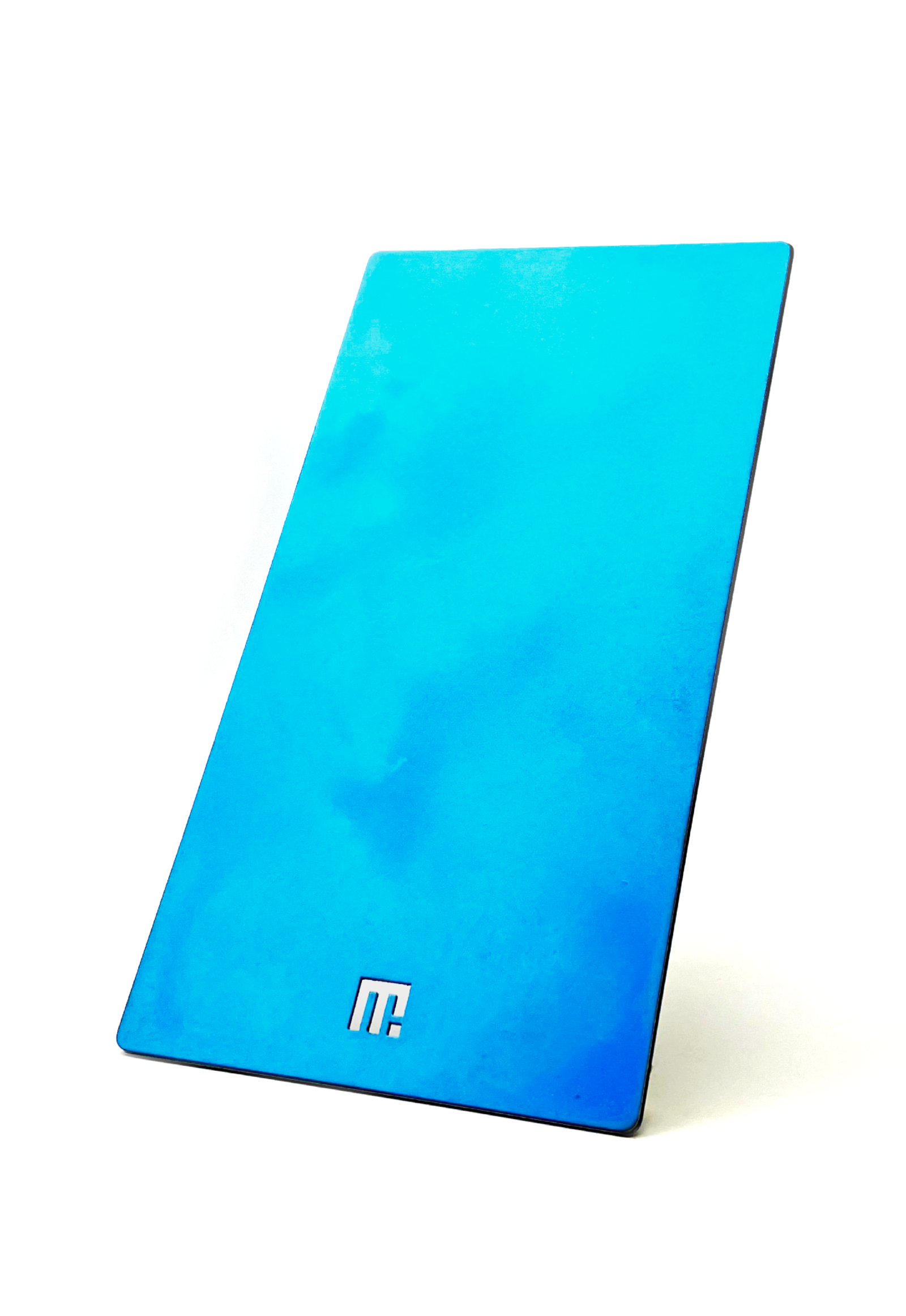 Blue Patina Finish by Metal Fabrik